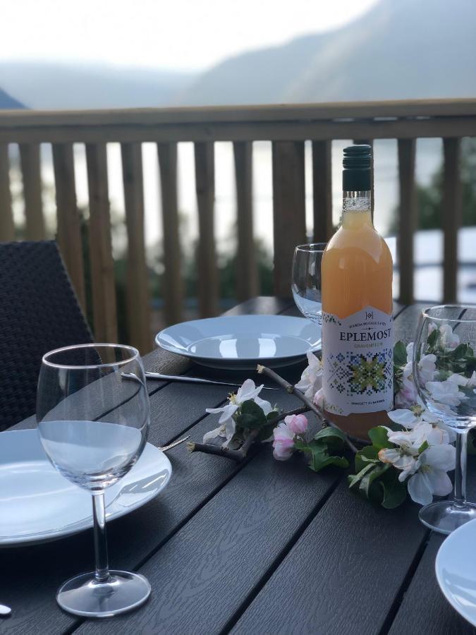 Hardangerpark As Hotel Кихсарвик Екстериор снимка